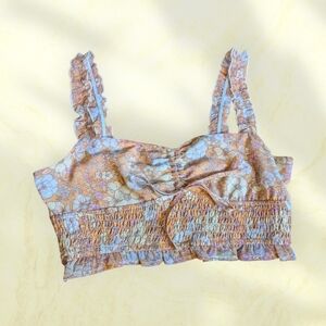 EUC Le Lis Floral Smocked And Cropped Tank Top Size Large